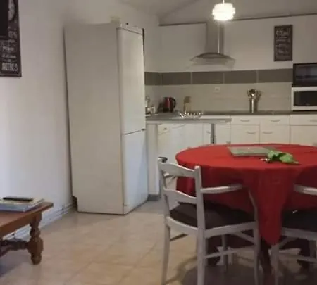 Dağ evi Au Petit Chalet Normand *